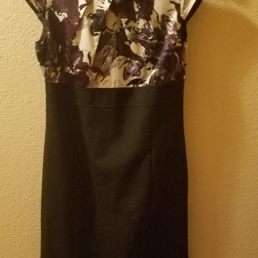 Dress - Picture 4 of 4